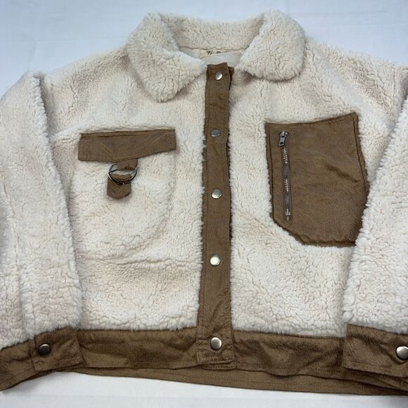 Lyn Burches Creme Colored Sherpa and Suede Trim Jacket Cozy Warm Snaps Casual - Picture 3 of 11